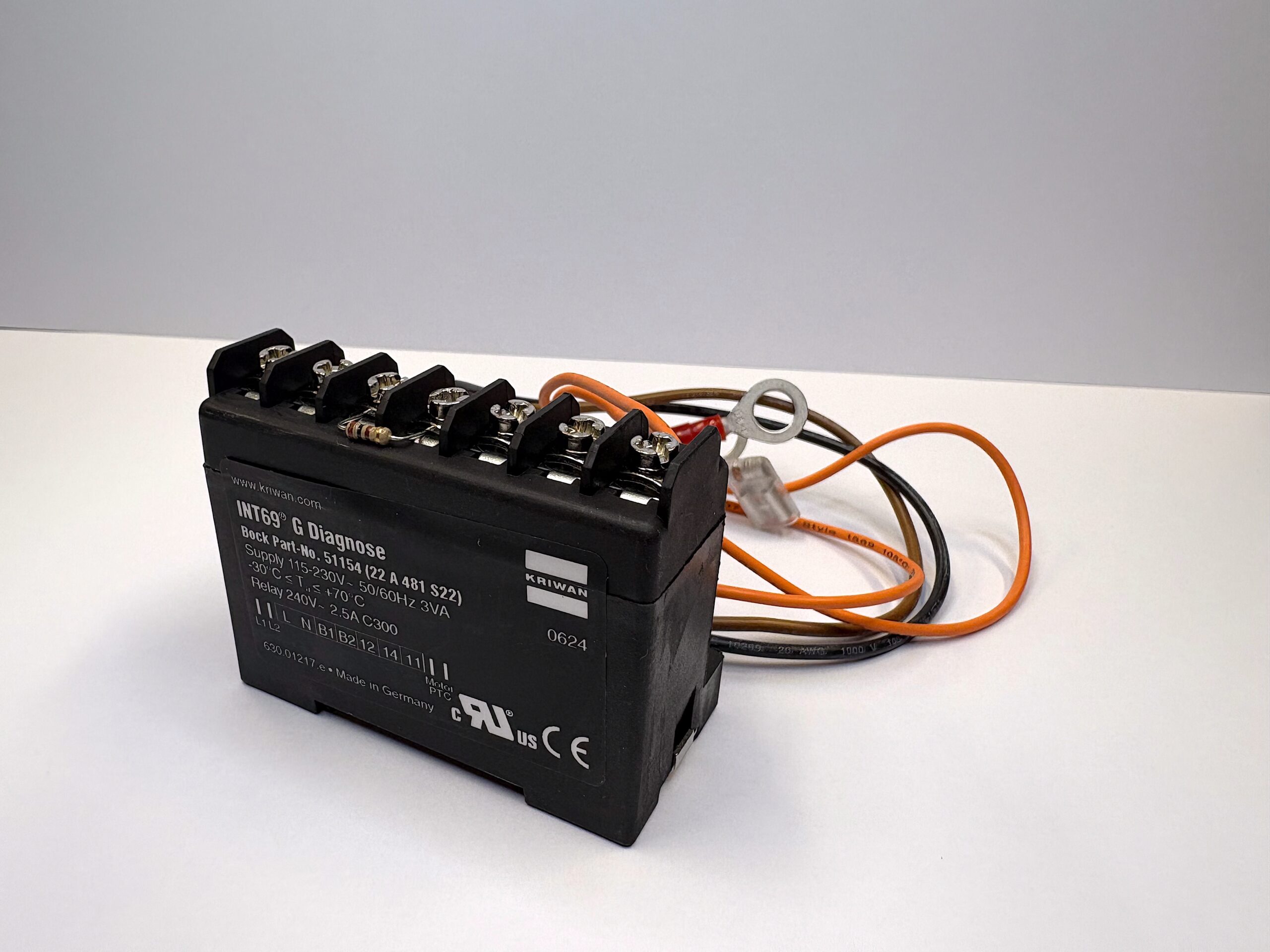 097B81043